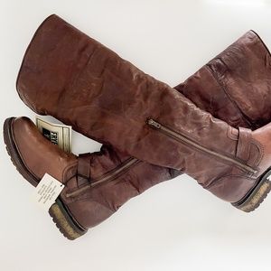 Brand New Frye Valerie Shearling & Leather Dark Brown Boots Size 9.5